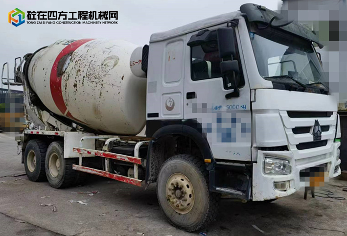 https://images.tongzsf.com/tong/truck_machine/20240507/16639d02b53eb9.jpg