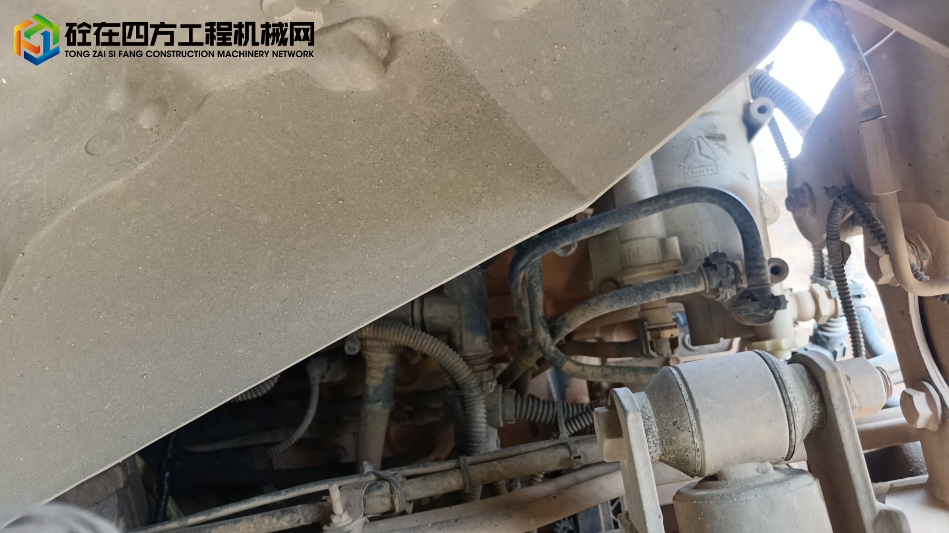 https://images.tongzsf.com/tong/truck_machine/20240508/1663af589abd76.jpg