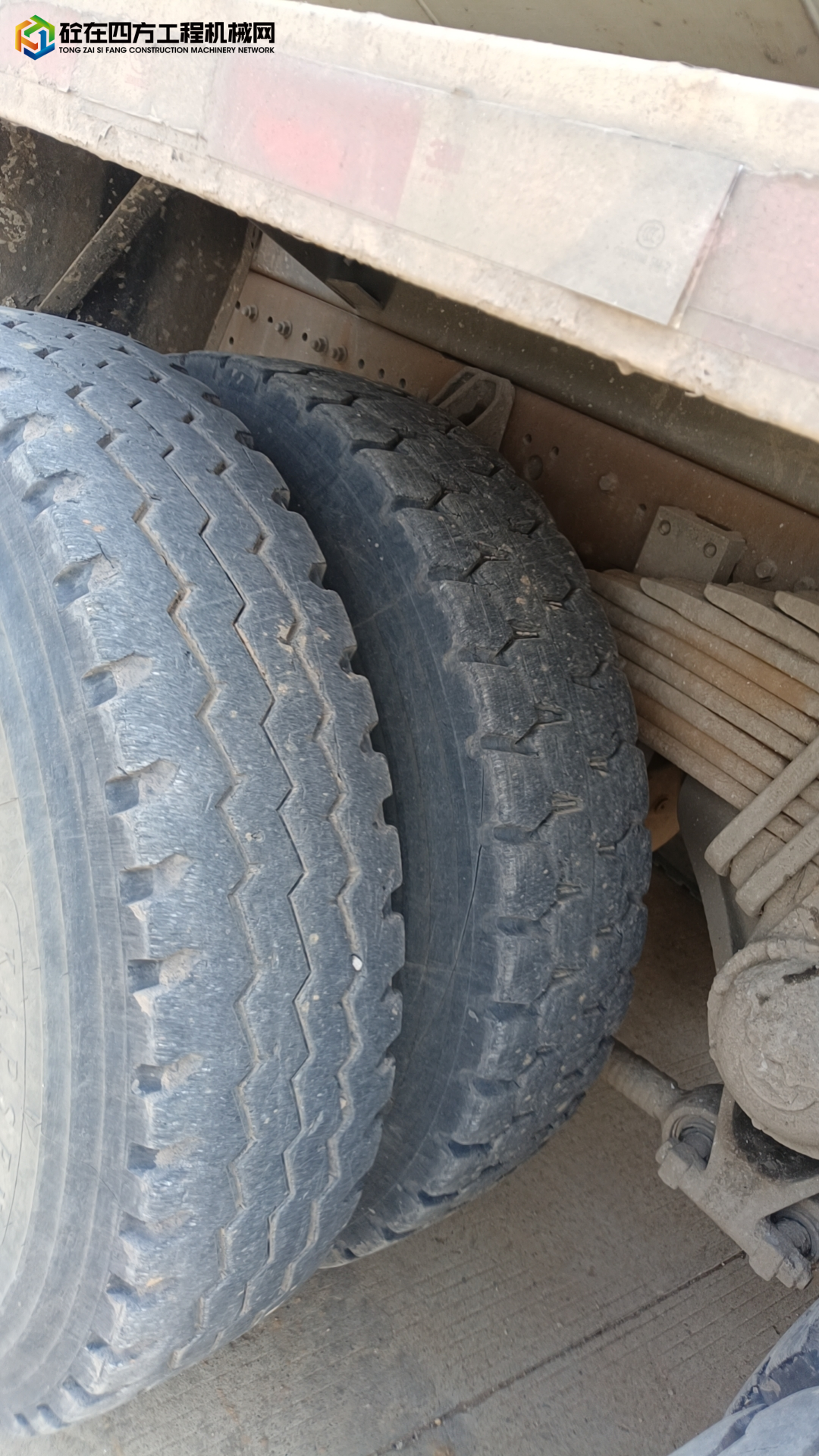 https://images.tongzsf.com/tong/truck_machine/20240508/1663af58e4bf52.jpg