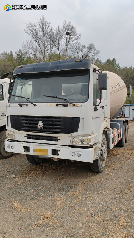 https://images.tongzsf.com/tong/truck_machine/20240511/1663f372fa8647.jpg