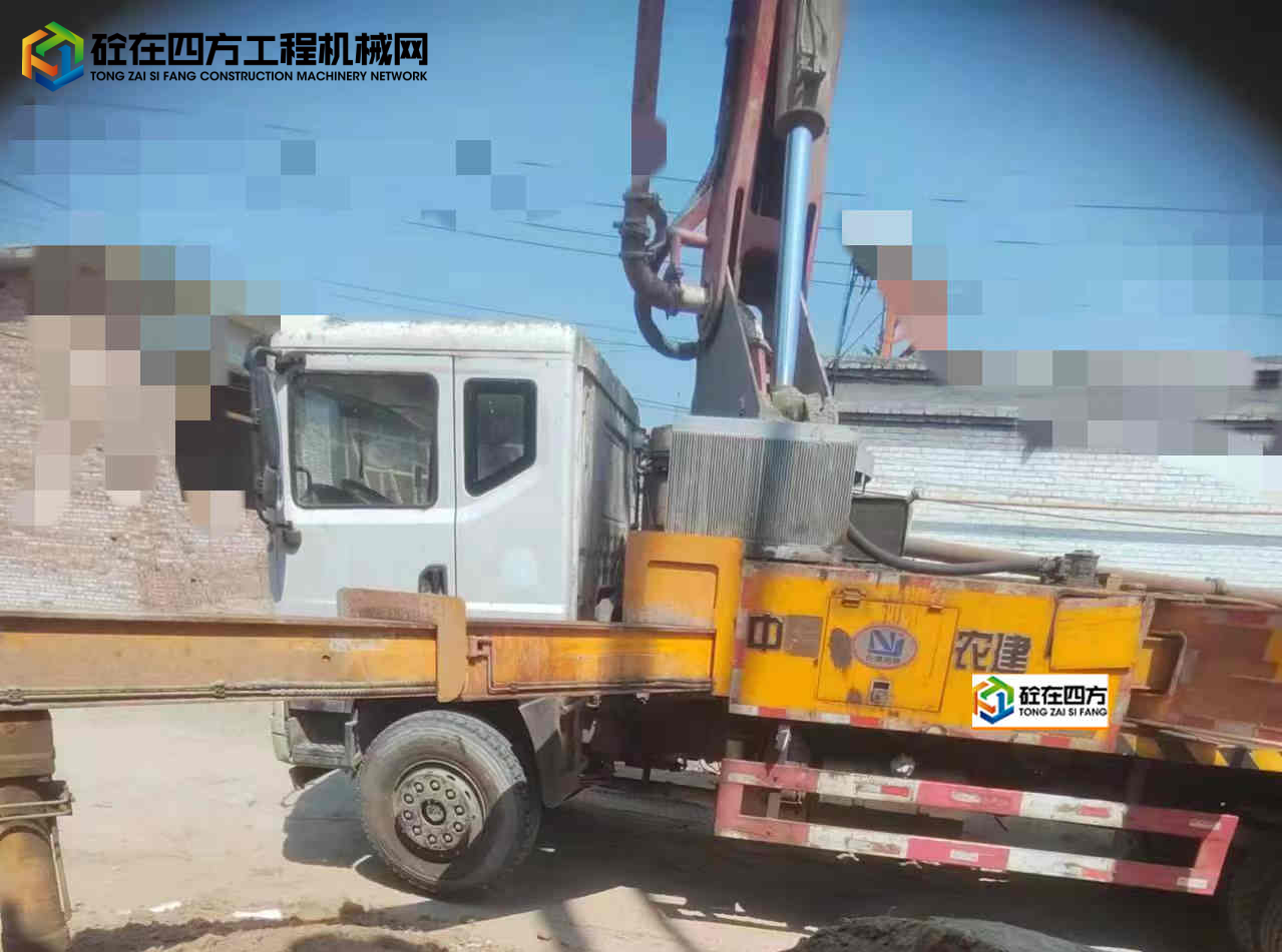 https://images.tongzsf.com/tong/truck_machine/20240513/16641d1d6119ac.jpg