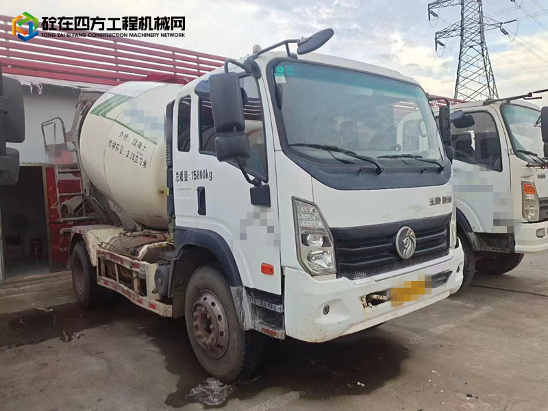 https://images.tongzsf.com/tong/truck_machine/20240514/16642ca1373359.jpg