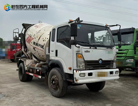 https://images.tongzsf.com/tong/truck_machine/20240514/16642cdbd08989.jpg