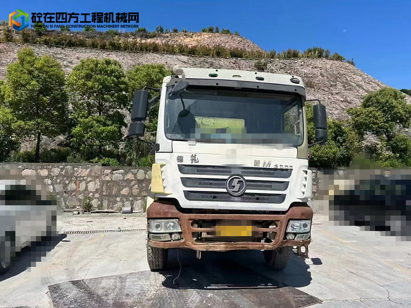 https://images.tongzsf.com/tong/truck_machine/20240517/16646a4e3b0cab.jpg