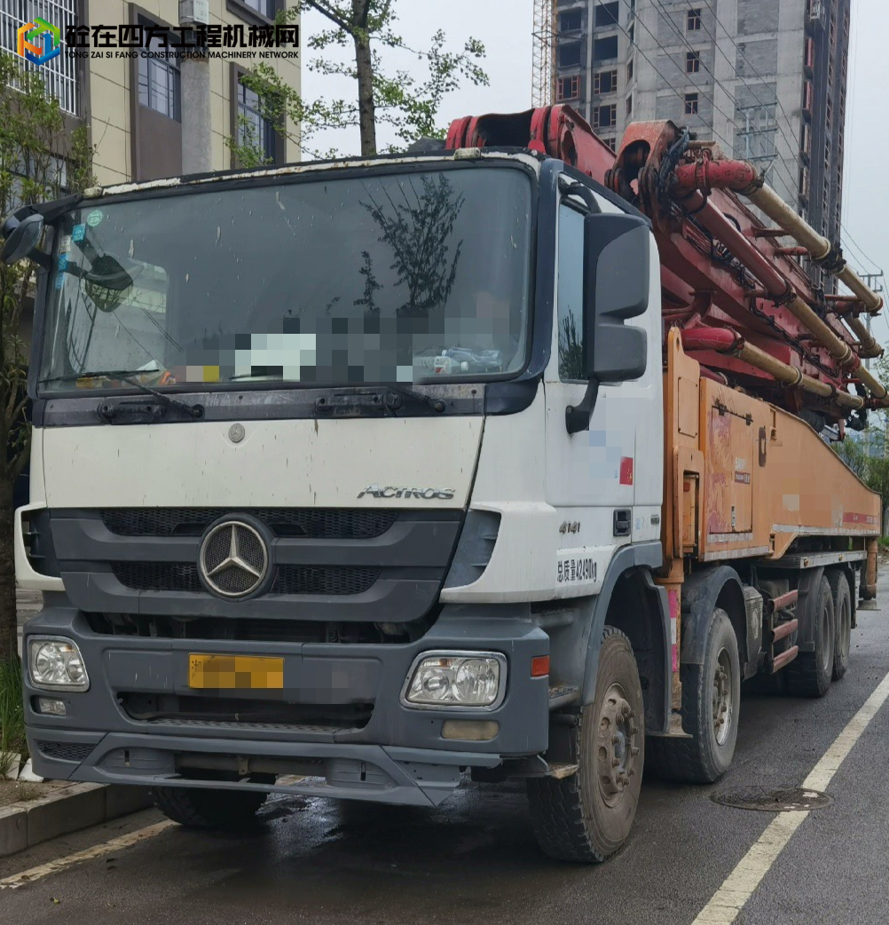 https://images.tongzsf.com/tong/truck_machine/20240519/1664954e6bb1c3.jpg