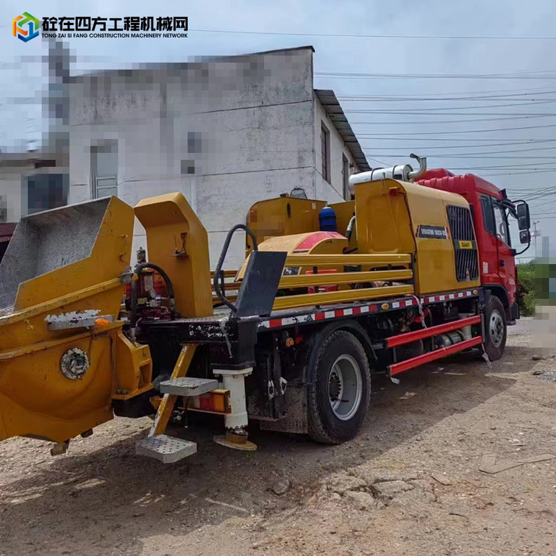 https://images.tongzsf.com/tong/truck_machine/20240520/1664abcd3d4707.jpg