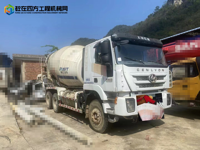 https://images.tongzsf.com/tong/truck_machine/20240520/1664b1e733dd73.jpg