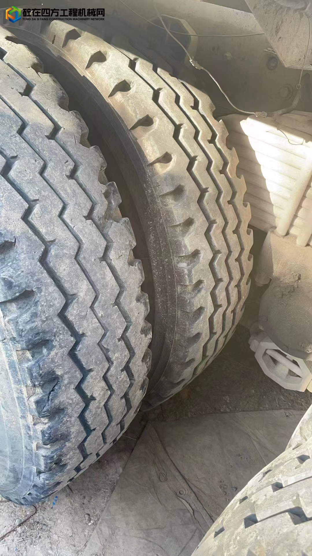 https://images.tongzsf.com/tong/truck_machine/20240523/1664efcc69266b.jpg