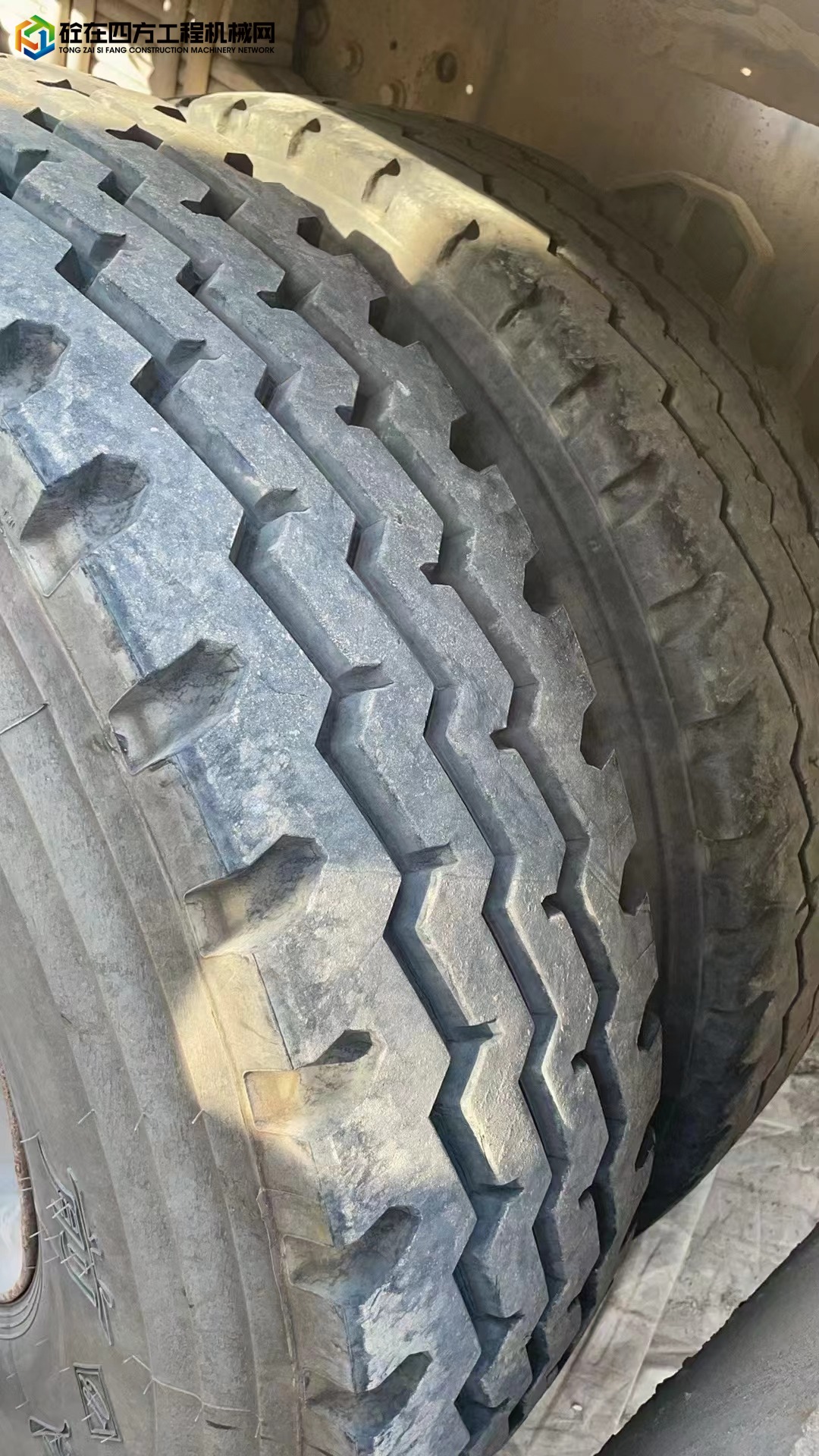 https://images.tongzsf.com/tong/truck_machine/20240523/1664efccb70b8e.jpg