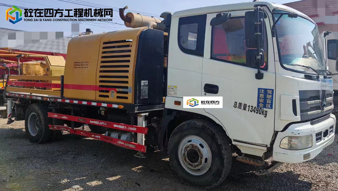 https://images.tongzsf.com/tong/truck_machine/20240523/1664f086e86ec7.jpg