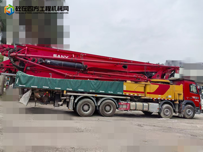 https://images.tongzsf.com/tong/truck_machine/20240524/16650018b26ff8.jpg