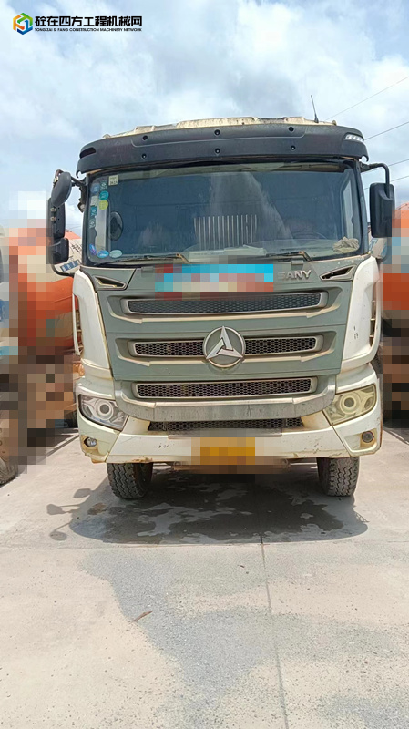 https://images.tongzsf.com/tong/truck_machine/20240530/166582196ecaf9.jpg