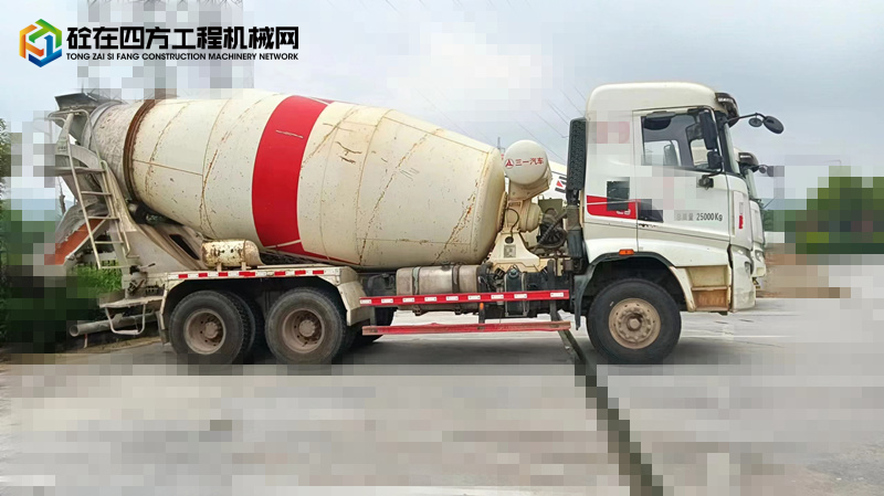 https://images.tongzsf.com/tong/truck_machine/20240530/1665824ed1210d.jpg