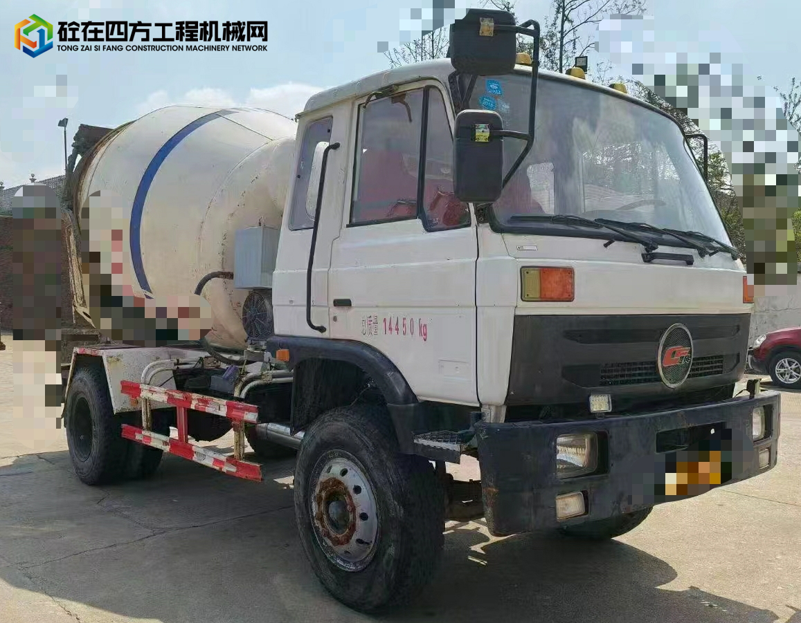 https://images.tongzsf.com/tong/truck_machine/20240604/1665e7e1287d4d.jpg