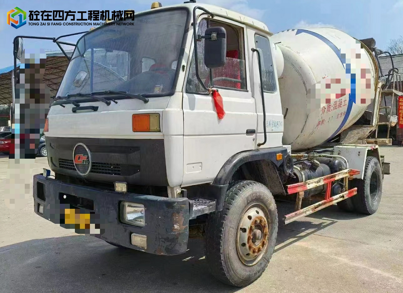 https://images.tongzsf.com/tong/truck_machine/20240604/1665e7e14e8de5.jpg