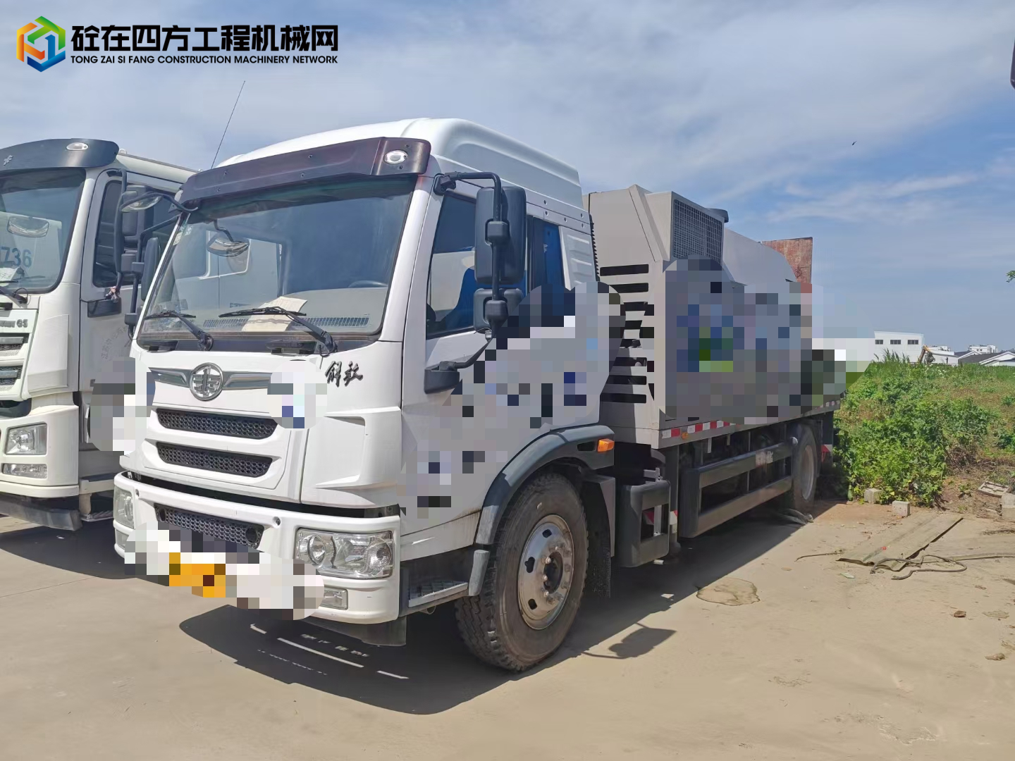 https://images.tongzsf.com/tong/truck_machine/20240604/1665f18a6a39a8.jpg