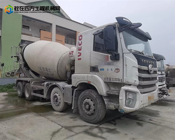 https://images.tongzsf.com/tong/truck_machine/20240605/1665fc7eb42dcb.jpg