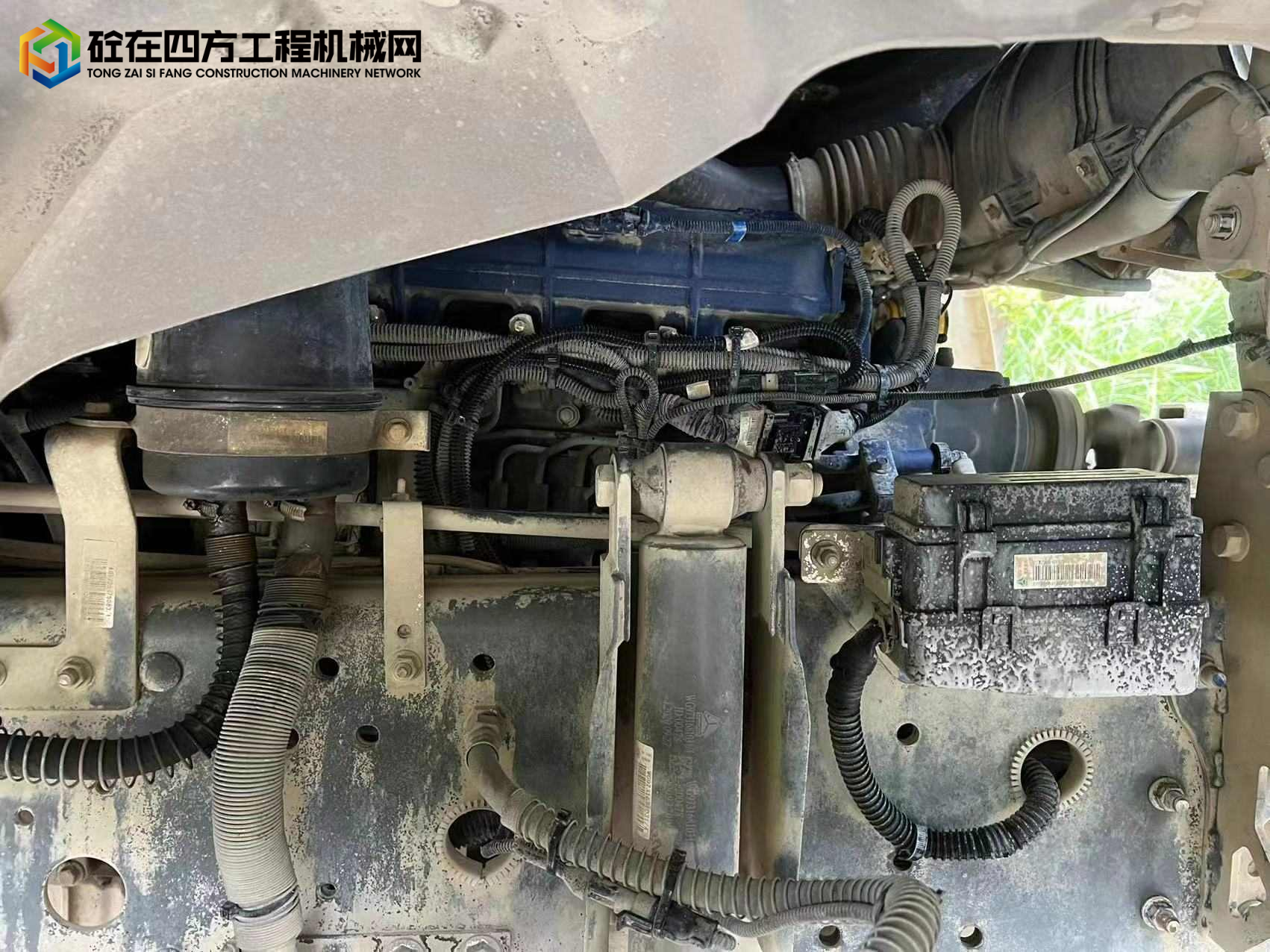 https://images.tongzsf.com/tong/truck_machine/20240606/16661079bb451d.jpg