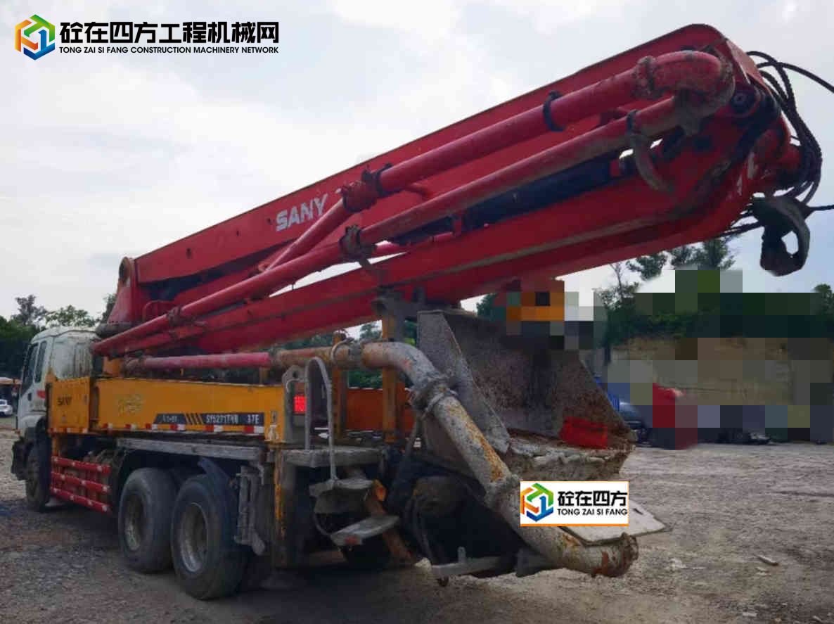 https://images.tongzsf.com/tong/truck_machine/20240607/1666261ecd89c7.jpg