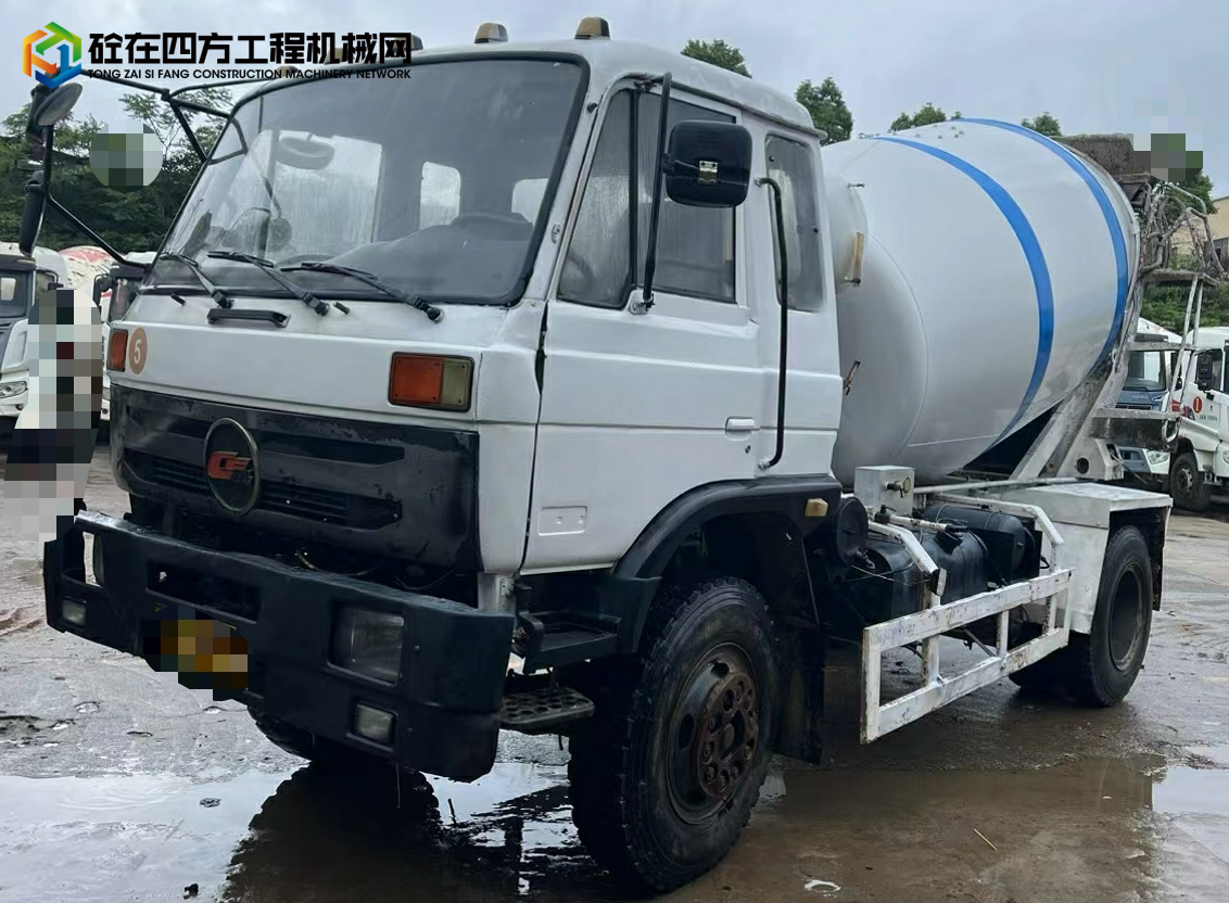 https://images.tongzsf.com/tong/truck_machine/20240613/1666a874d92e1e.jpg