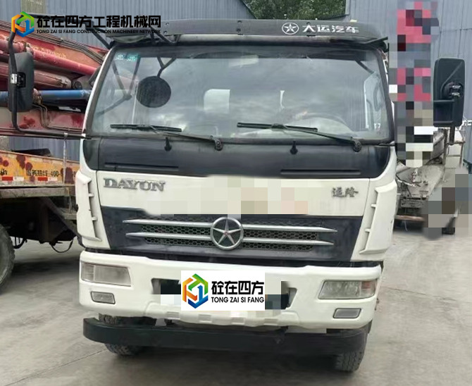 https://images.tongzsf.com/tong/truck_machine/20240617/1666fe0143acbd.jpg