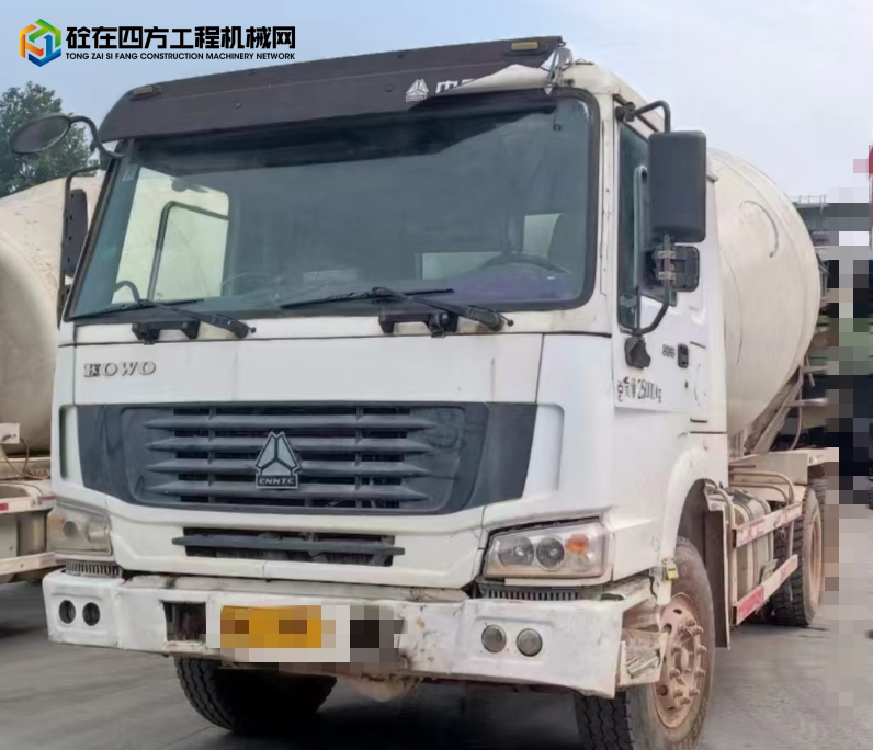 https://images.tongzsf.com/tong/truck_machine/20240618/166718c6d7a516.jpg