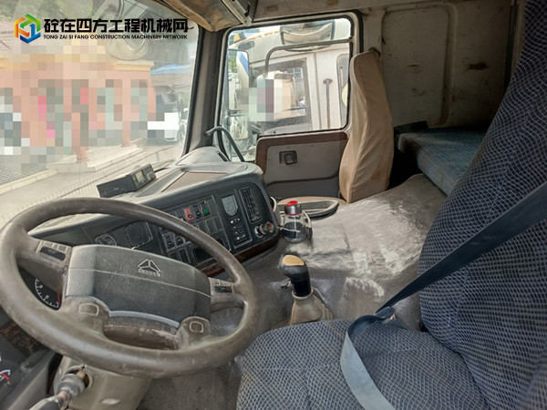 https://images.tongzsf.com/tong/truck_machine/20240624/16678e357d8f79.jpg