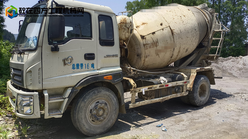 https://images.tongzsf.com/tong/truck_machine/20240624/16679226896e4d.jpg