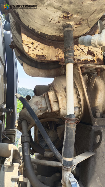 https://images.tongzsf.com/tong/truck_machine/20240624/1667923efba101.jpg