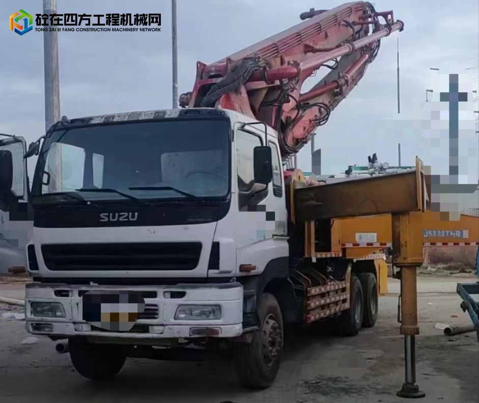 https://images.tongzsf.com/tong/truck_machine/20240630/166813cf54cfda.jpg