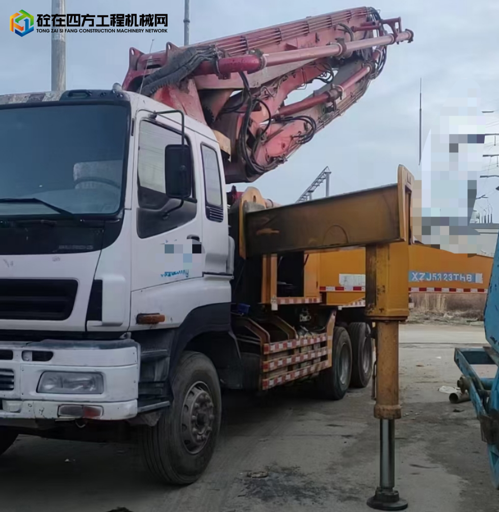 https://images.tongzsf.com/tong/truck_machine/20240630/166813cfb35bf6.jpg