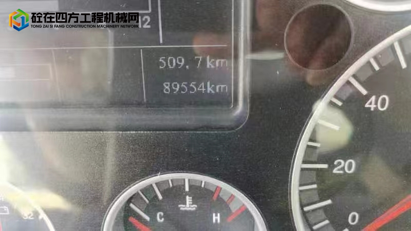 https://images.tongzsf.com/tong/truck_machine/20240701/166826abd65898.jpg