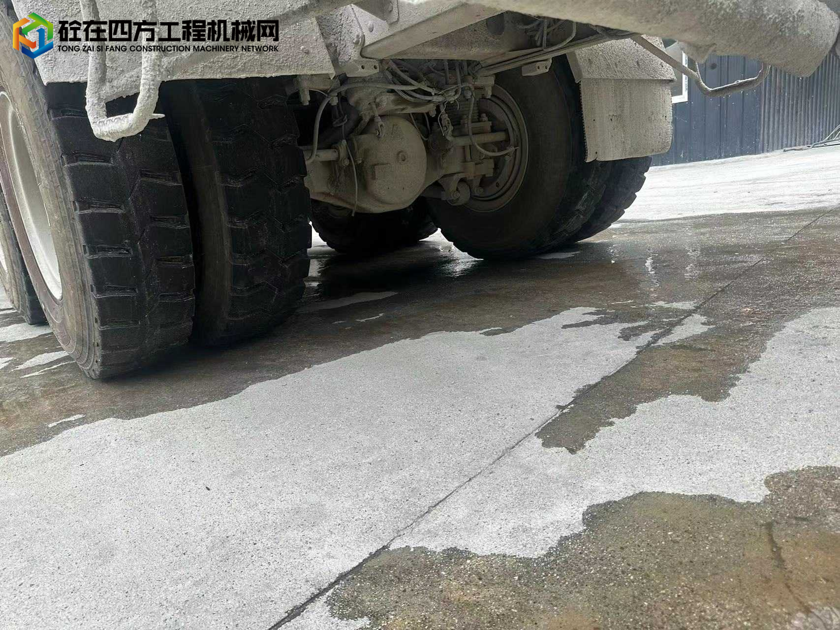 https://images.tongzsf.com/tong/truck_machine/20240703/16684a47d89147.jpg