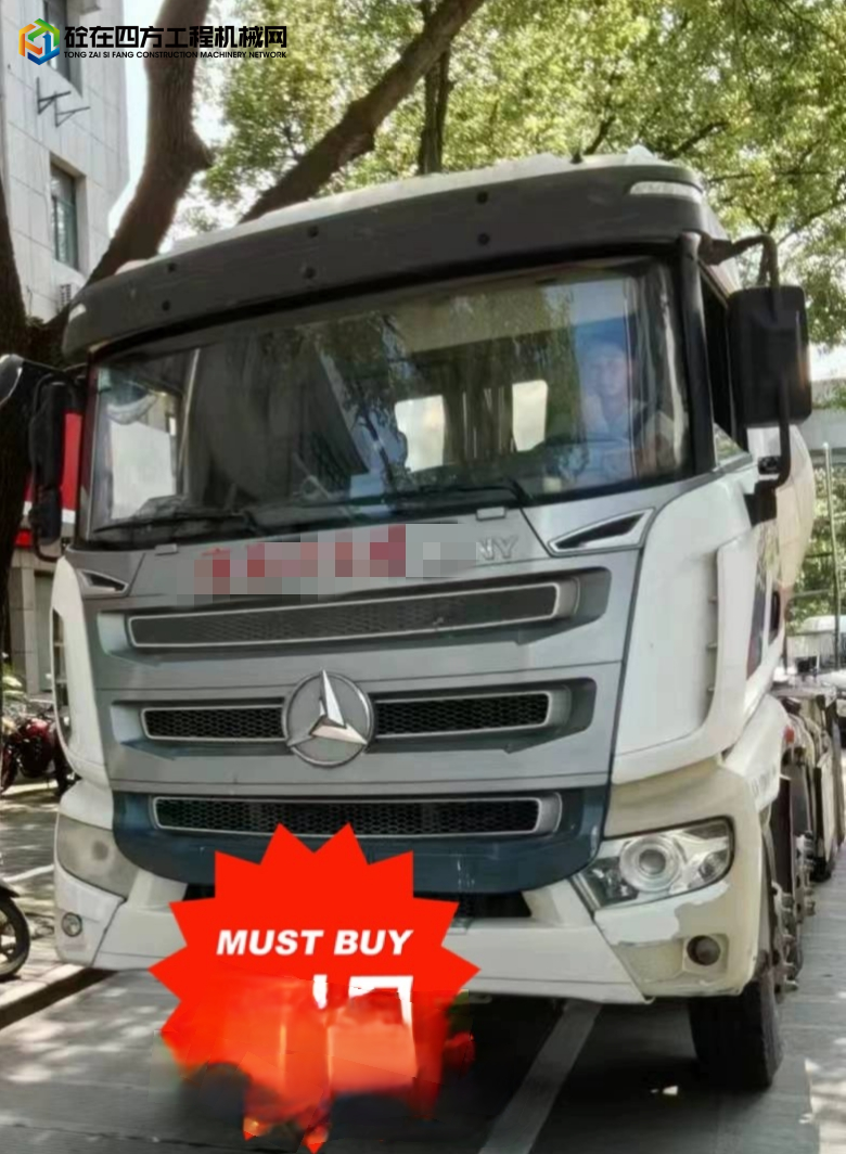 https://images.tongzsf.com/tong/truck_machine/20240703/16684bb2fb82b2.jpg