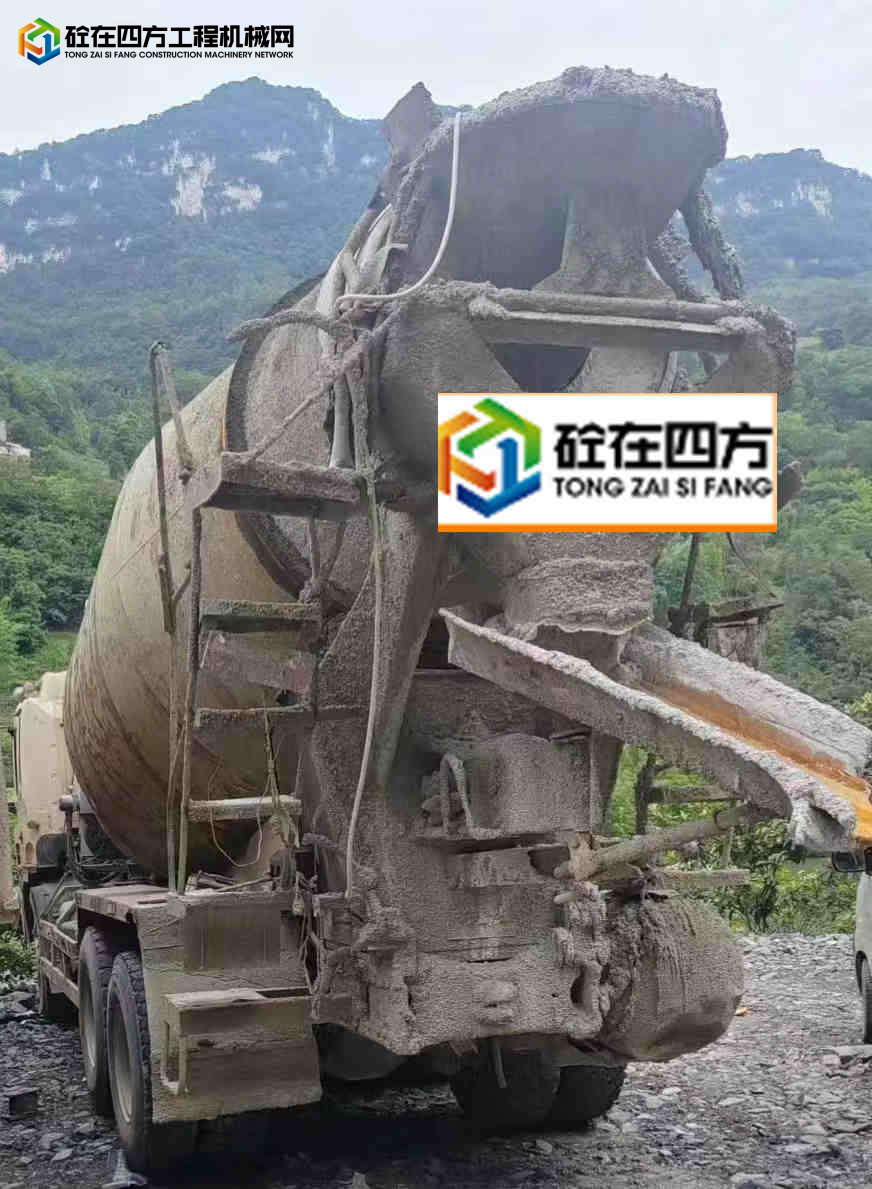 https://images.tongzsf.com/tong/truck_machine/20240705/166879f5b3f5dc.jpg