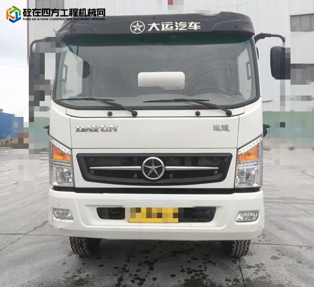 https://images.tongzsf.com/tong/truck_machine/20240710/1668e349f52180.jpg