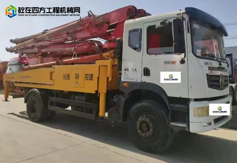 https://images.tongzsf.com/tong/truck_machine/20240717/1669729b1889a6.jpg