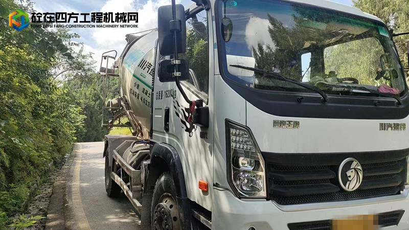 https://images.tongzsf.com/tong/truck_machine/20240718/1669891948b8b9.jpg