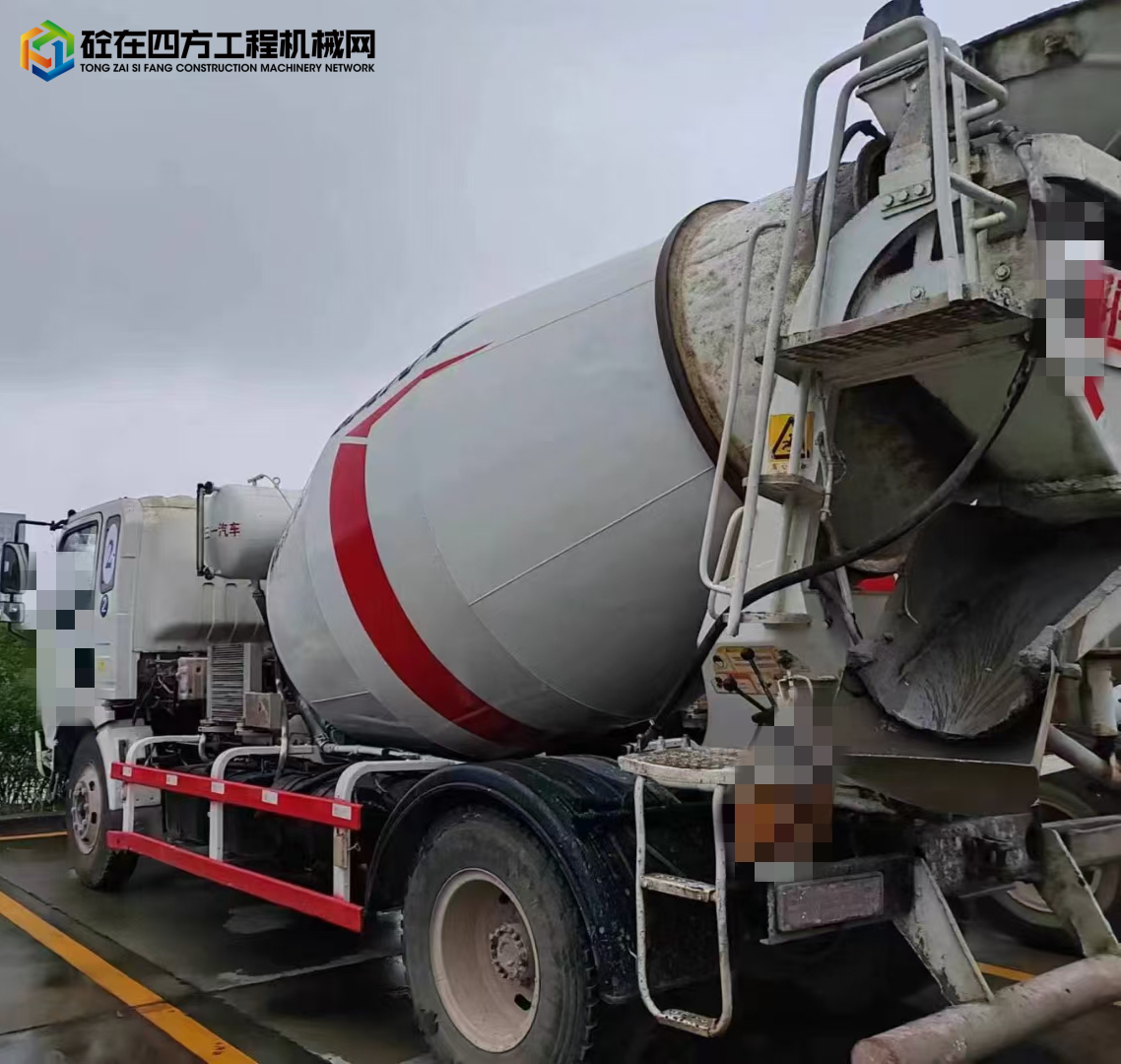 https://images.tongzsf.com/tong/truck_machine/20240718/1669925094334f.jpg