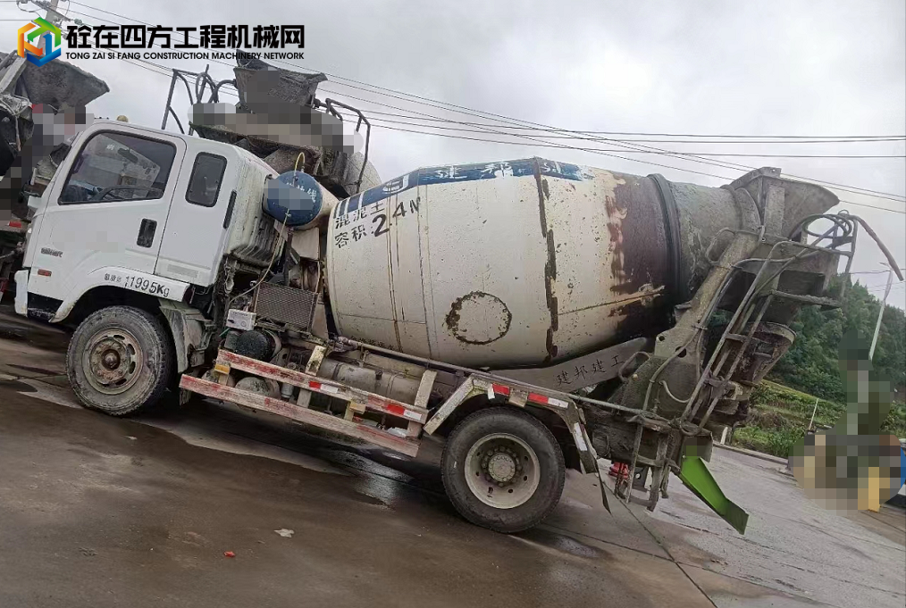 https://images.tongzsf.com/tong/truck_machine/20240729/166a7384296b14.png