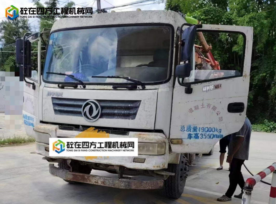 https://images.tongzsf.com/tong/truck_machine/20240806/166b1c9566cb2f.jpg