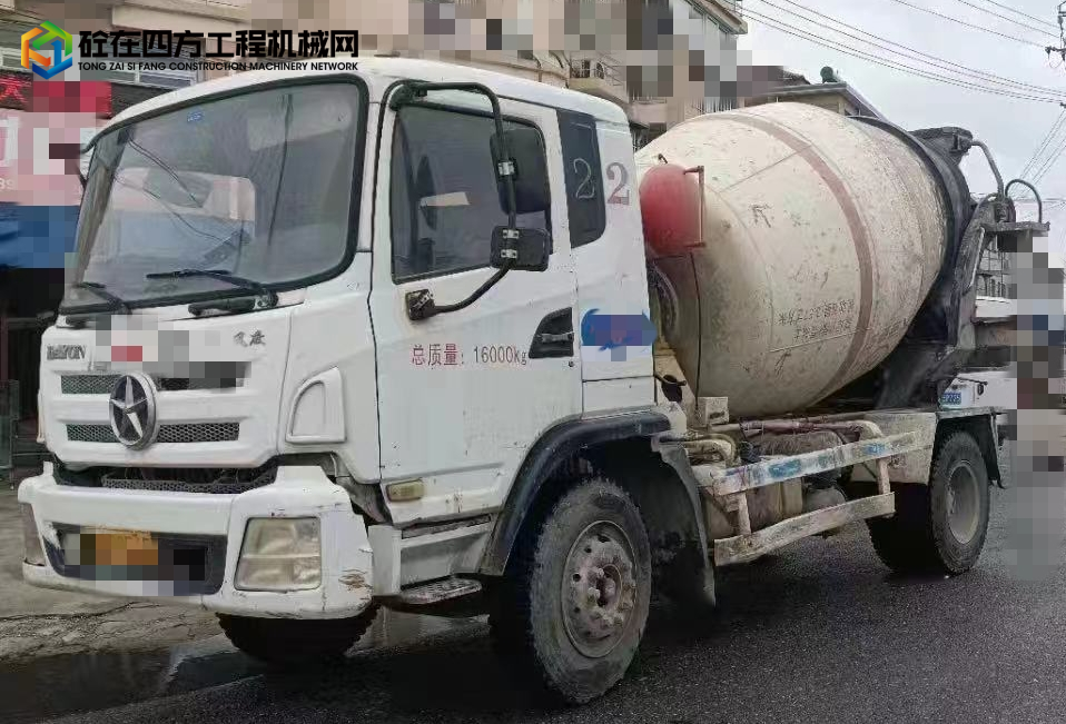 https://images.tongzsf.com/tong/truck_machine/20240807/166b2d1b26c62b.jpg