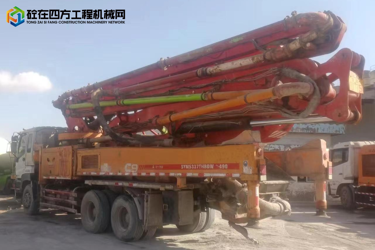 https://images.tongzsf.com/tong/truck_machine/20240814/166bc2617517ba.jpg