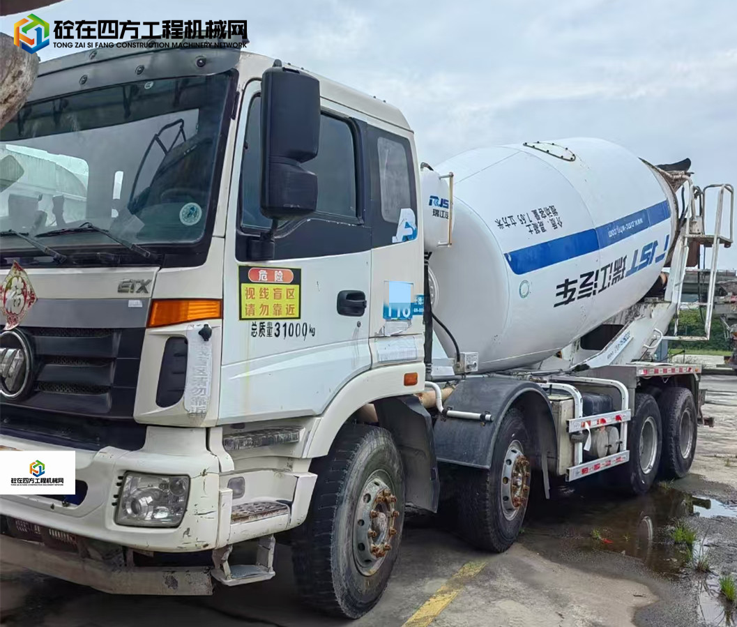 https://images.tongzsf.com/tong/truck_machine/20240815/166bdc248eb821.jpg