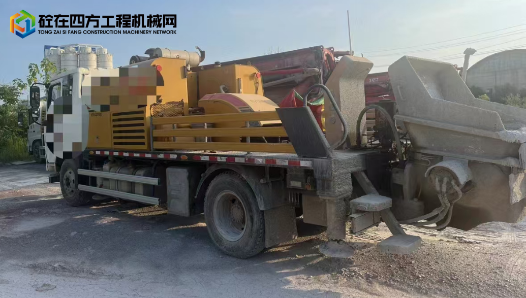 https://images.tongzsf.com/tong/truck_machine/20240816/166beb1dbc4f15.png