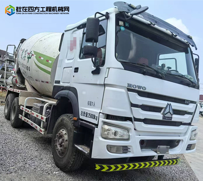 https://images.tongzsf.com/tong/truck_machine/20240819/166c2e40c319b9.jpg