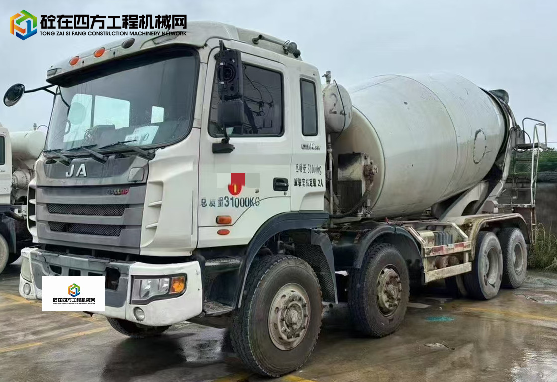 https://images.tongzsf.com/tong/truck_machine/20240819/166c2fbaecfb85.jpg