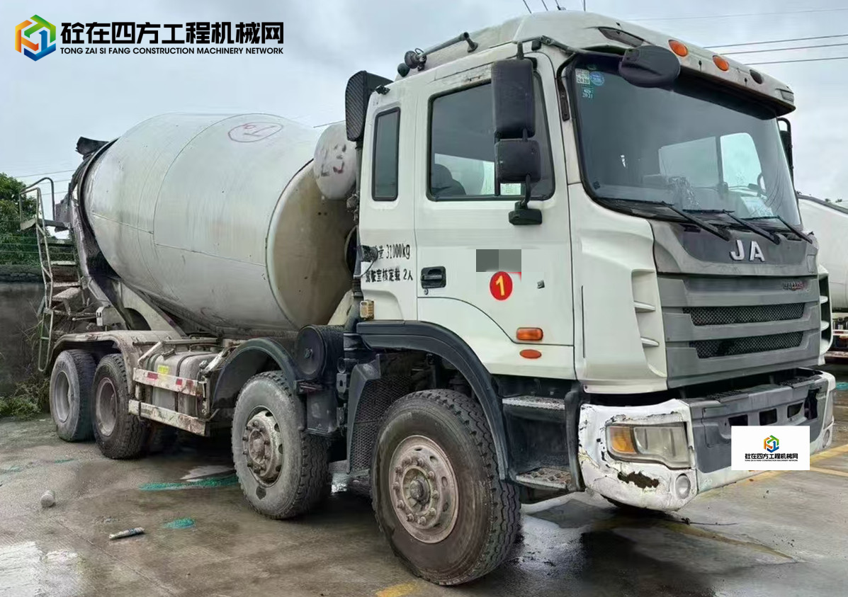 https://images.tongzsf.com/tong/truck_machine/20240819/166c2fbb4808c2.jpg