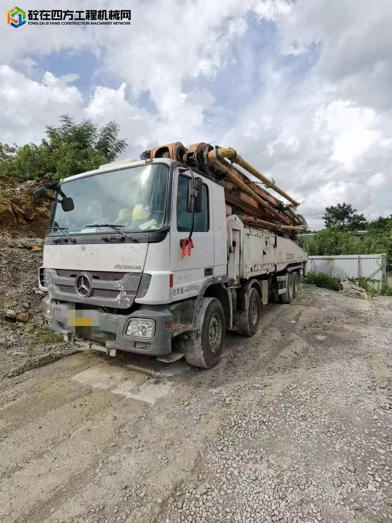 https://images.tongzsf.com/tong/truck_machine/20240824/166c9ee0358630.jpg