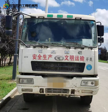 https://images.tongzsf.com/tong/truck_machine/20240826/166cbdc8cba8cf.jpg